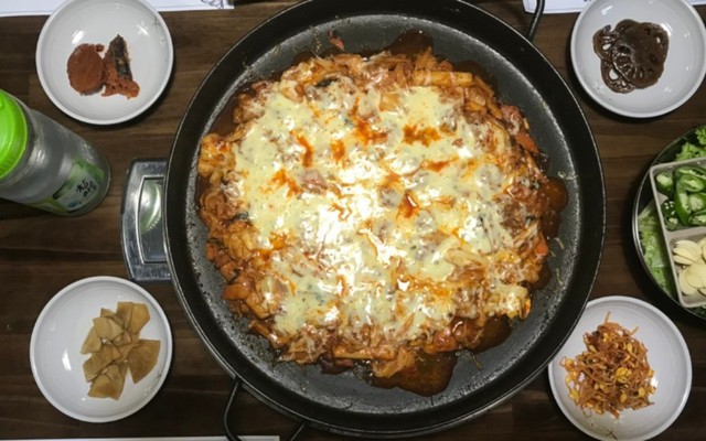 SSAM DAK CHICKEN - Gà Rán & Gà Xào Phô Mai