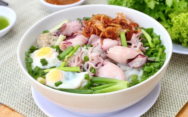 Hủ Tiếu Mực Phúc - Quang Trung