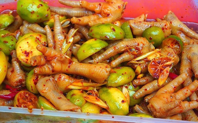 Chân Gà Sả Tắc, Tai Heo & Mề Gà Trứng Non Sốt Thái Sả Tắc Bếp Tường Vi - Nguyễn Thị Đặng