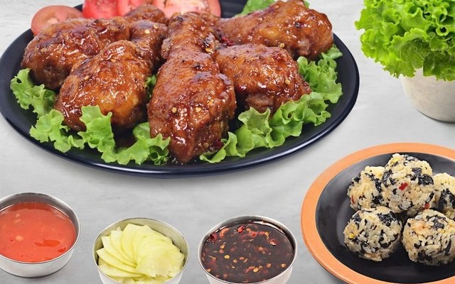 Chicken Plus - Gà Rán Hàn Quốc - Trần Cao Vân