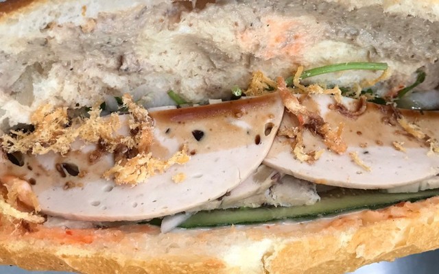 Bánh Mì Hoà - Hai Bà Trưng