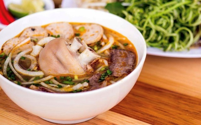 Khánh Khánh Quán - Bún Chả Cá & Bún Xương Bò