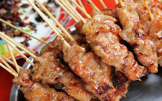 Thịt Xiên Nướng & Bánh Mỳ Thịt Xiên - Cô Chủ Nhỏ