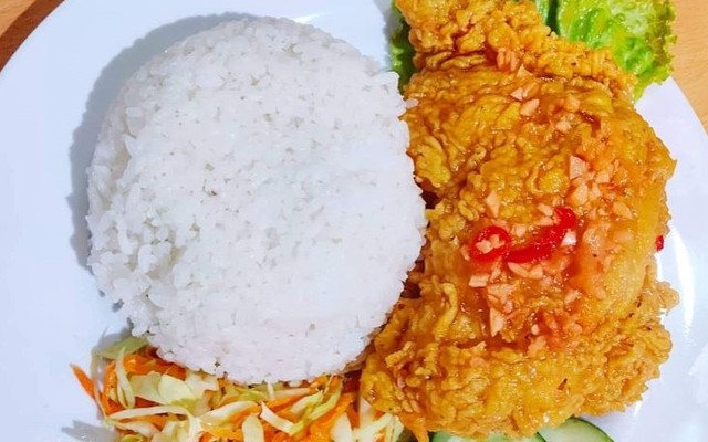 Cơm Gà Sài Gòn - 38 Giải Phóng