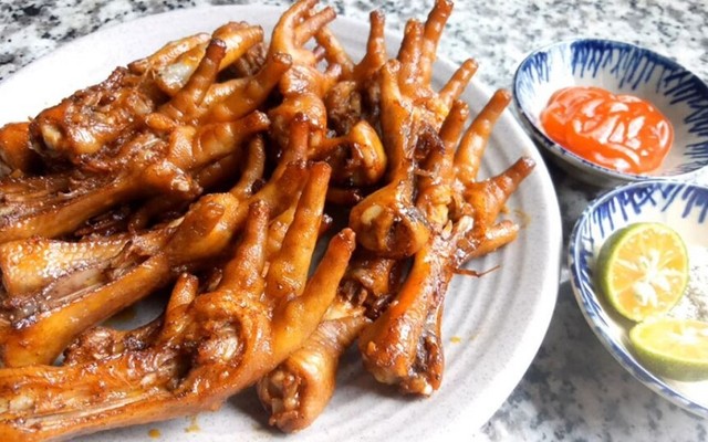 Trung Linh Quán - Hàu, Chân & Cánh Gà Nướng - Trần Duy Hưng