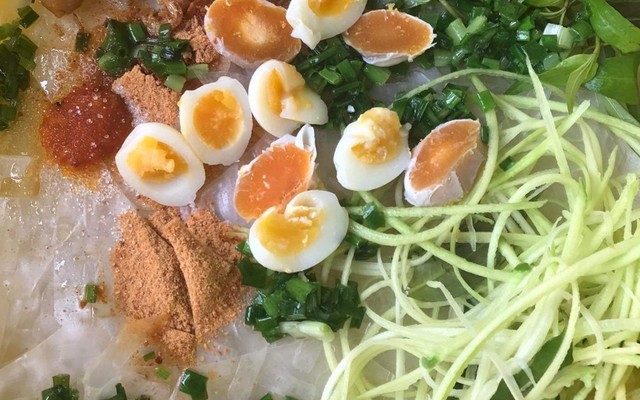 Chân Gà Sốt Thái Kim Nguyên 97A