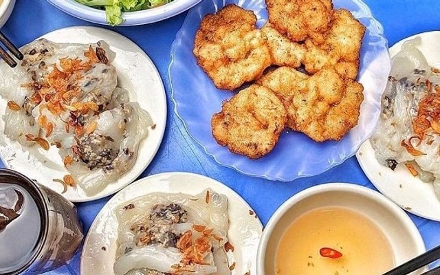 Bánh Cuốn Chả Mực Hạ Long Gốc Bàng - Tố Hữu