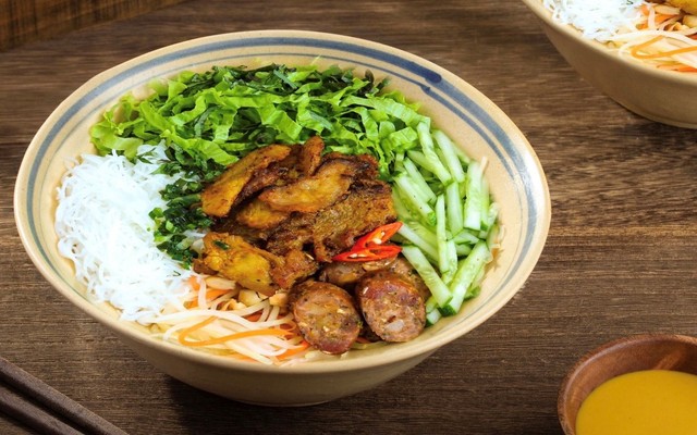 Bánh Mì Cô Ba Sài Gòn - Bánh Mì Thịt Nướng & Bún Thịt Nướng - Lý Thái Tổ