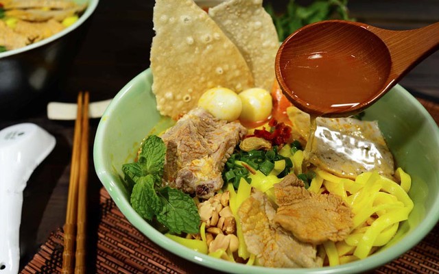 Quán Nguyên - Mỳ Quảng & Bún Bò, Bún Mắm