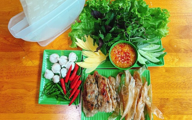 Nem Cuốn Thuận Thảo - Nem Cuốn & Bún Nem Nướng