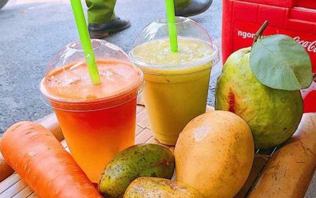 Tiệm Sinh Tố 39 - Phan Đình Giót