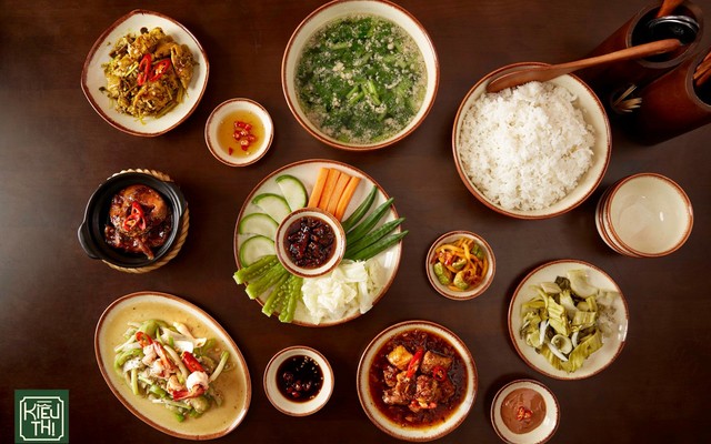 Cơm Nhà Kiều Thị