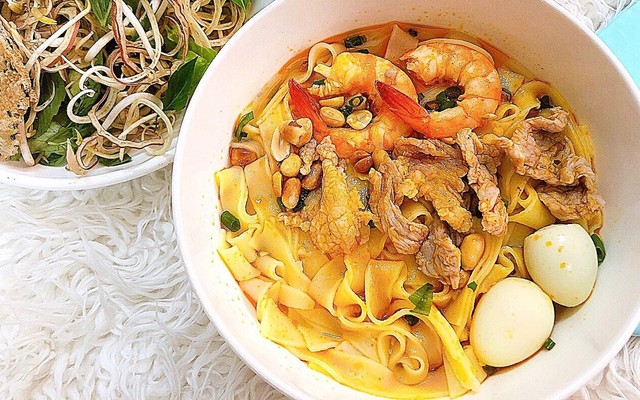 Mì Quảng & Mì Trộn Hai Chị Em - Ngô Quyền