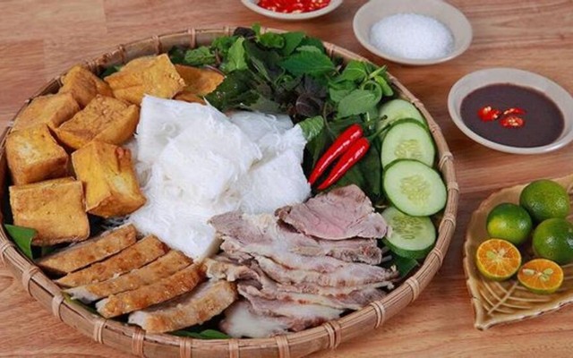 Bún Đậu Mắm Tôm & Nọng Heo Rán - Bạch Đằng