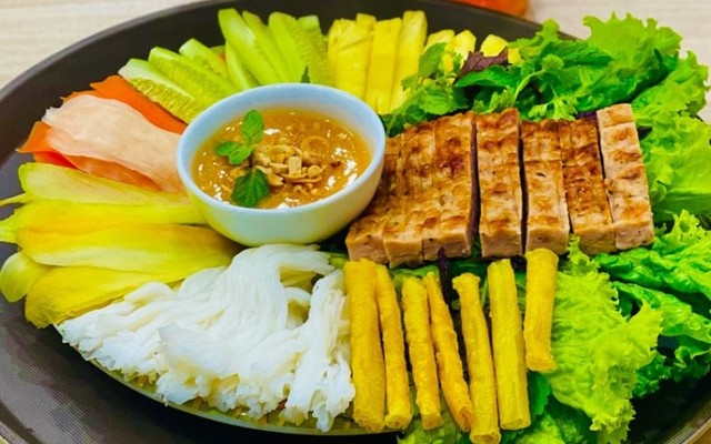 Nem Nướng Nha Trang - Tốp Nem Dương Khuê