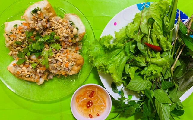 Quán Mộc Nhiên - Phá Lấu Bò Sài Gòn - Bùi Hữu Nghĩa