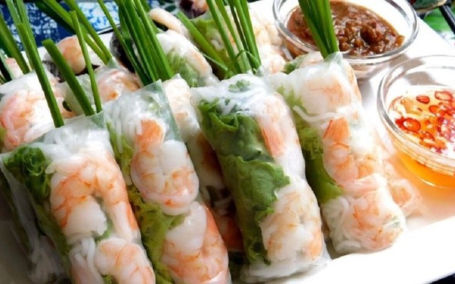 Gỏi Cuốn Ngon - Các Món Ăn Vặt - Nguyễn Hậu