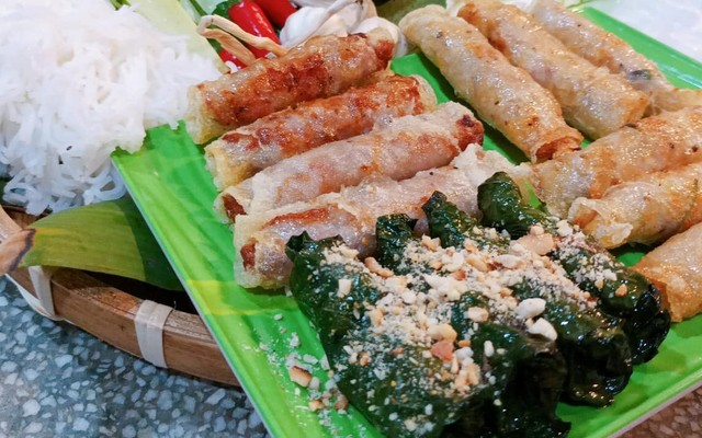 Chả Ram & Bò Nướng Lá Lốt Hoàng Kim - 113/37/5 Đường 30/4