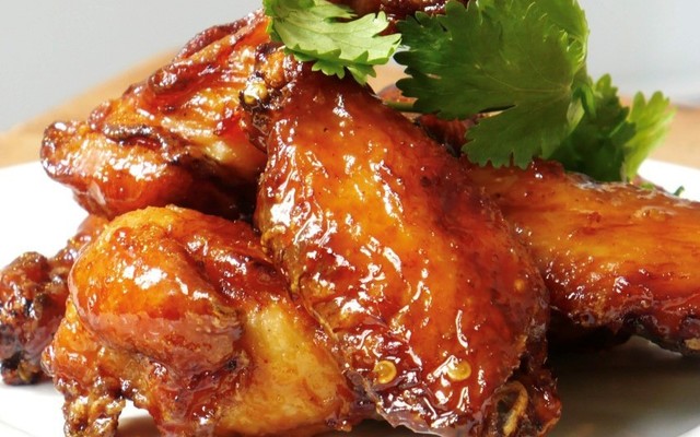 Quán Ốc Ba Chàng Trai - 61 Hồ Đắc Di