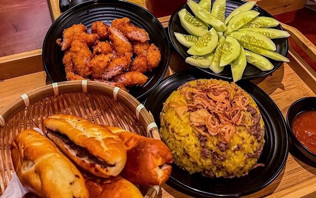 Thị Nở - Bánh Mì Cay & Cafe - Trần Hưng Đạo