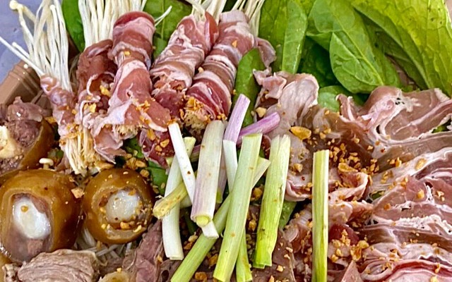 Phở Quang Chi Nhánh 1 - Mậu Thân