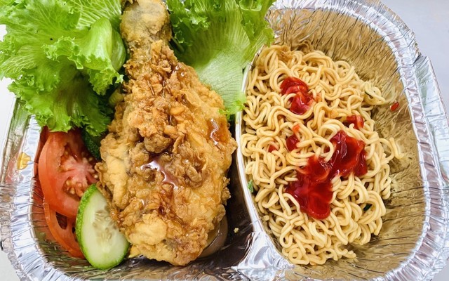 Bếp Nhân Quán - Mì Trộn Sốt Cay Hàn Quốc, Cơm Gà Sốt Phượng Hoàng & Gà Rán Sốt Phô Mai