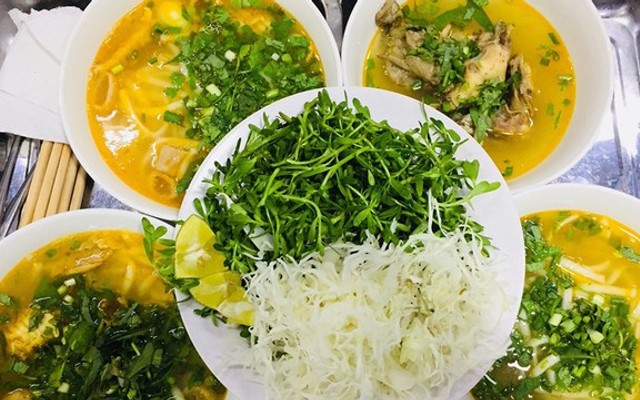 Bánh Canh Cá Lóc Trần - Đỗ Xuân Hợp