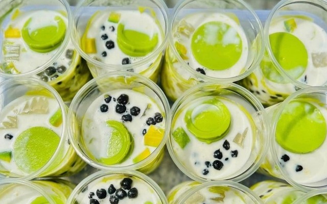 Min Cha Chè Bơ - Lê Hồng Phong