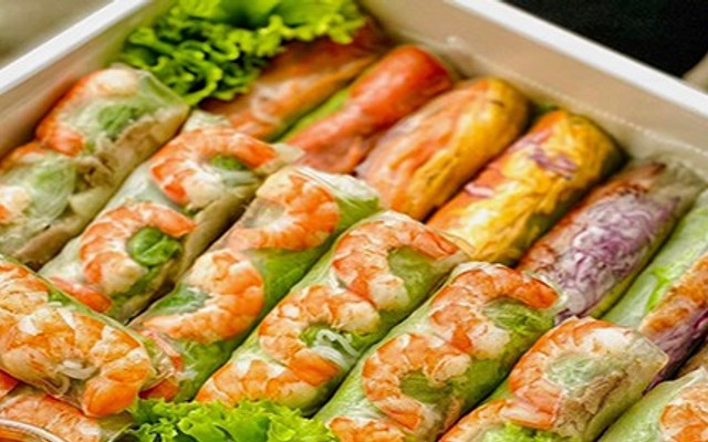 Tiệm Nhà Dâu - Gỏi Cuốn & Bún Chả Hà Thành - Vũ Tông Phan