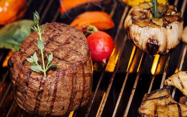 Ngo Steak - Phạm Văn Đồng