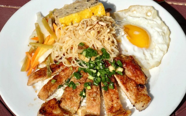 Quán Bún Riêu Bắp & Cơm Tấm - Huỳnh Văn Luỹ