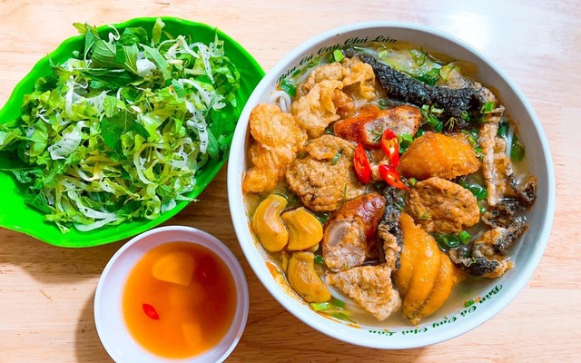 Bún Cá Chú Lùn - 23 Tam Bạc