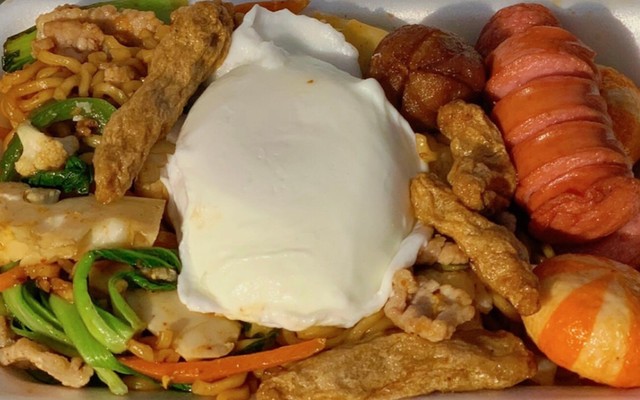 Ăn Vặt Mie - Gỏi Cuốn, Mì Trộn & Cá Viên Chiên - Đường 30/4