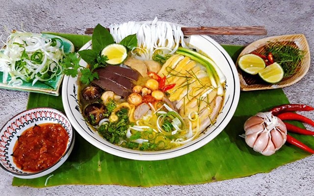 Phở Tây Bắc - Trần Nguyên Hãn