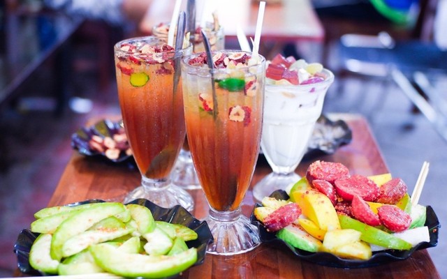 Phương Viên Coffee - Trà Cúc & Trà Hồng Đài Cam Đào - Đông Khê 2