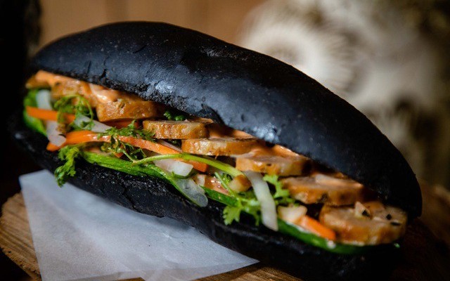Bánh Mì Than Tre SK - 146 Nguyễn Trãi