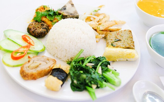 Chay An Định - Cơm Chay An Nhiên & Ô Mai Phố Cổ - Kiến Hưng