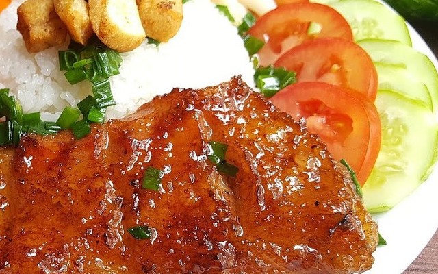 Cơm Tấm Liên - Sà Bì Chưởng - 126 Lê Độ