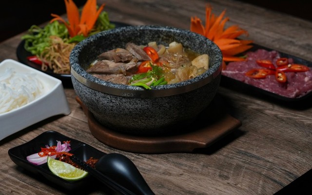 BÚN BÒ THỐ ĐÁ CỐ ĐÔ XƯA - PHAN ĐÌNH PHÙNG