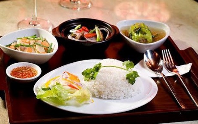 Cơm Trưa Văn Phòng Dzân Dzân - Nguyễn Thị Minh Khai