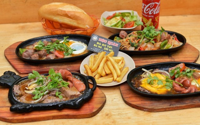 Mộc Quán 4 - Cơm Chiên Mã Lai & Bò Bít Tết, Bò Né Sốt Mỹ