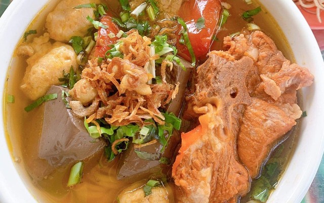 Bún Riêu Cầu Hiệp Hòa - Đặng Văn Trơn