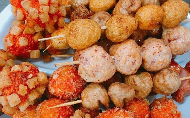 Ăn Vặt Bé Bơ - Nguyên Hồng