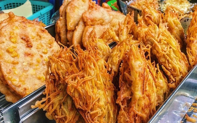 Bánh Rán & Đồ Ăn Vặt Bảo Như - Trần Cung
