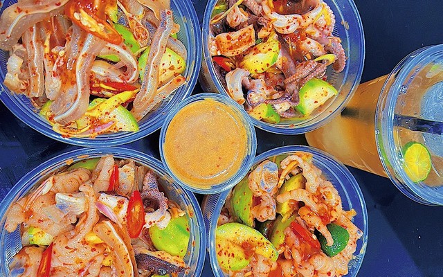 Fresh Up Chân Gà Ăn Vặt - Cầu Xéo
