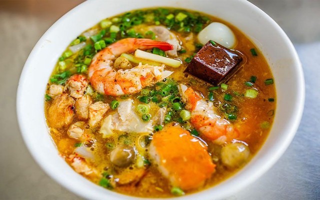 Bánh Canh Cua Mẹ Yuna - Lê Đại Hành
