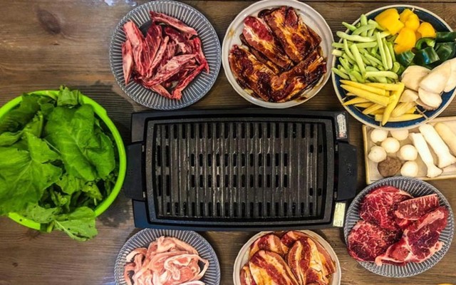 Quán Nướng Cây Hoa Giấy - 8 Ga Long Biên