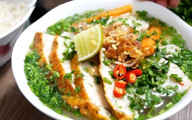 Bánh Canh Chả Cá Nha Trang - Dân Chủ