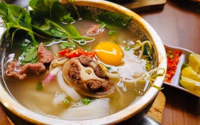 Quán Thố Đá 300 độ - Lẩu & Nướng - Hùng Vương