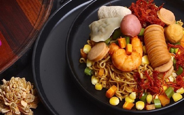 TON TON Thiên Đường Ăn Vặt - Mì Trộn Indomie & Trà Chanh Nhiệt Đới